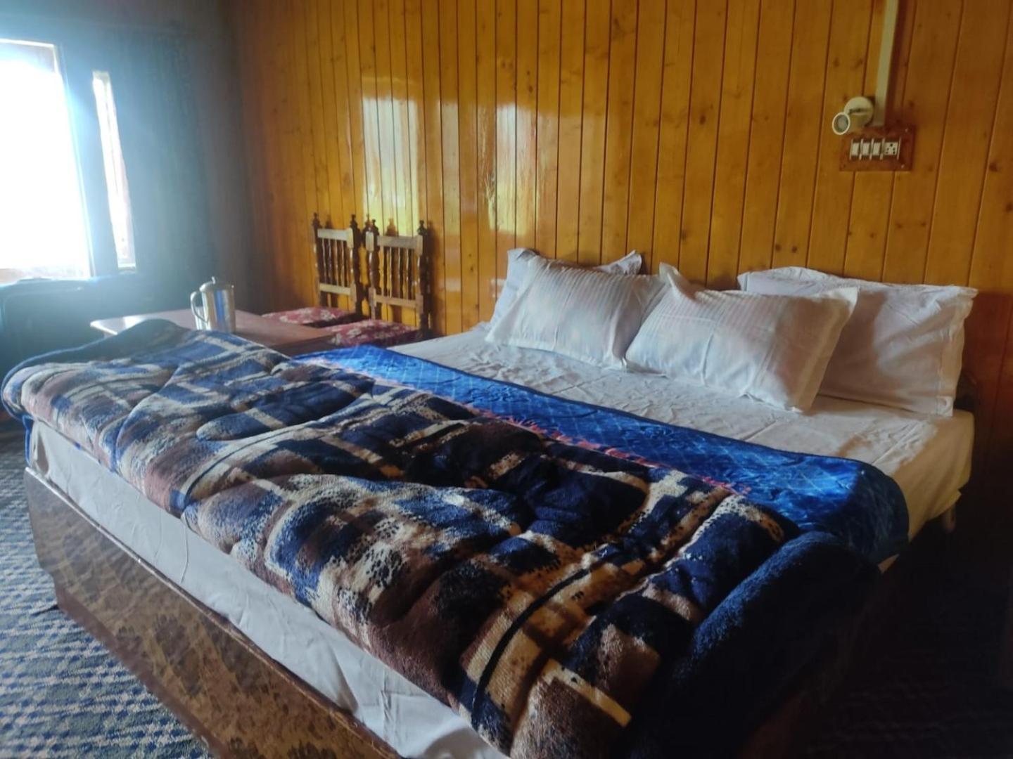 Roseland Cottage , غولمارغ المظهر الخارجي الصورة